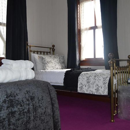 Hotel Knysna House Lerwick Esterno foto